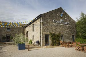 settle courytard 1-c73.jpg
